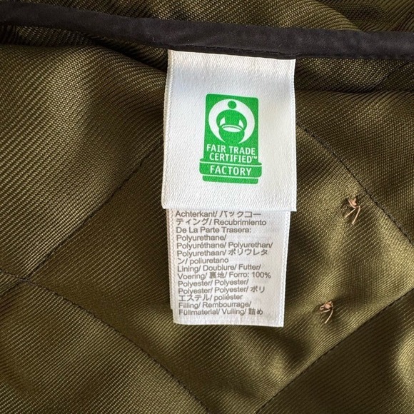 J. Crew Men's Quilted Vest - Black and Green Size Medium - Picture 5 of 8